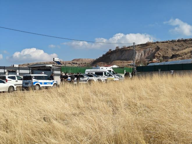 <strong>Miras Meselesi ddias Tartmay Trmandrd</strong><br>  35 yandaki S.U. ile 60 yandaki kaynanas M.M. arasnda miras konusundaki anlamazln yaand belirtildi.