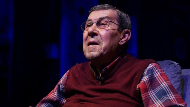 Yakn gemite eini kaybeden ve Fenerbahe'deki evi yklan nl sanatnn Maltepe'de bir huzurevine yerletii renildi.