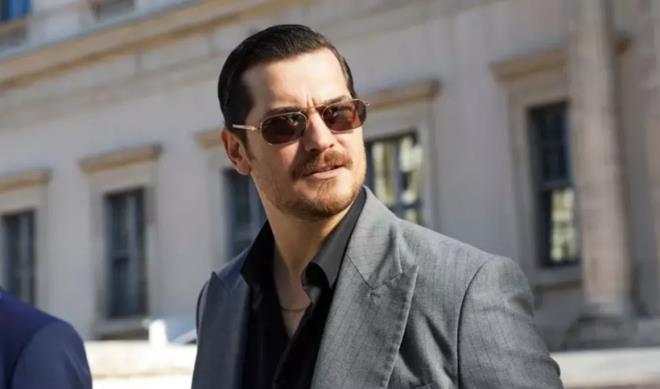 zleyiciyi ekran bana kilitleyen Eref Rya'da Eref, Nisan'n kendisi yerine Diner'in yannda kalmay tercih etmesi zerine, fkeyle evden ayrld. Yanl anlaldn dnen Nisan, Eref'le arasn dzeltmek iin hemen harekete geti. Bir yandan da Diner'in gemiine dair bilgi edinmek iin Diner'in eski asistan Fulya'dan yardm istedi.