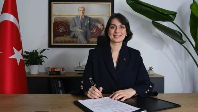 skdar Belediye Bakan <strong>Sinem Dedeta</strong>, yzde 58,9 oranyla ikinci srada bulunuyor.