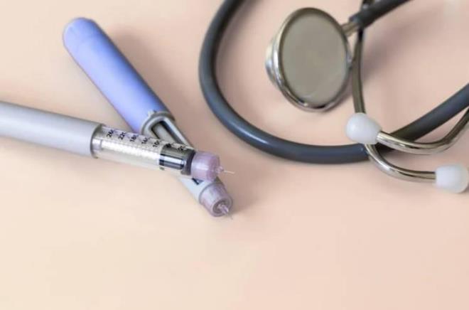 <p><span style="color:#B22222"><strong>HESPERDN ETKS: NARENCYENN GL BLE</strong></span></p>    <p>Portakalda yer alan hesperidin isimli flavonoidin, antioksidan ve anti-inflamatuar etkileri uzun sredir bilinmektedir.</p>