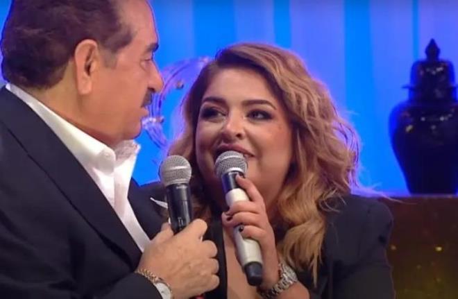 Doksanl yllarda syledii Adamm arks ile tannan ve brahim Tatlses'in o dnem destek verdii ocuk arkclardan biri olan Kader, bo Show'a kp arksn syleme frsat da yakalamt.