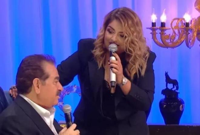 Kendisine hreti getiren Adamm arksn yllar sonra yine syleyen Kader, adeta bambaka birisi oldu.