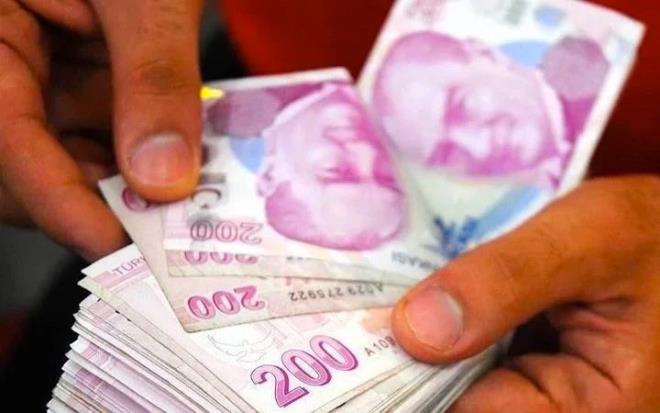 <p>FE'nin %10,63 olmas halinde uygulanacak yeni maktu TV tutarlar yle olacak:</p>  <p>?Motorin: 12,9973 TL &#8594; 14,3789 TL</p>  <p>?95 oktan benzin: 13,8642 TL &#8594; 15,3380 TL</p>  <p>?LPG: 10,6433 TL &#8594; 11,7745 TL</p>