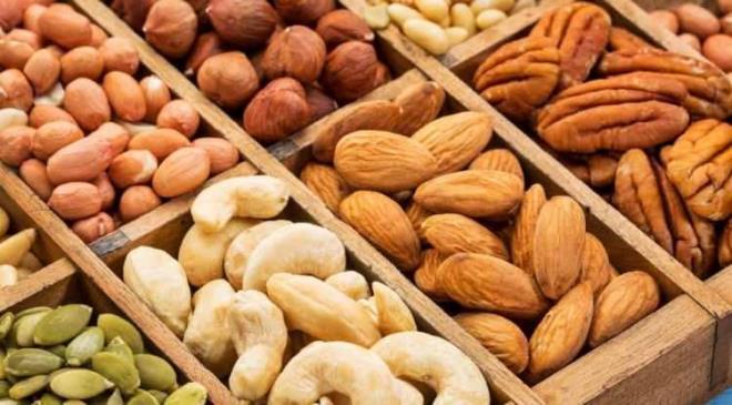 <strong>Zihninizi adeta bir roket gibi altracak ve konsantrasyonunuzu glendirecek bu lezzetli yol ise elbette kuruyemilerde gizli!</strong>