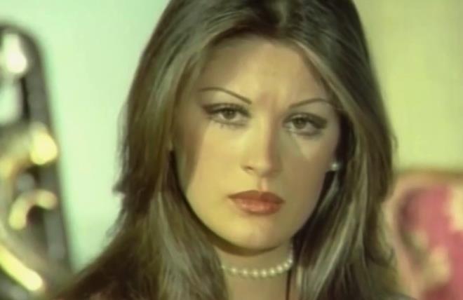 Siyahlar iindeki zarif pozuyla dikkat eken sanat, gnderisine "Bugn benim iin zel bir gn, yllar ok abuk geiyor.&nbsp;u noktadan sonra salkl, huzurlu ve her anlamda iyi kalmak nemli. oka sevgiler herkese." notunu ekledi.&nbsp;Bubikolu'nun paylam ksa srede binlerce beeni alarak sosyal medyann en ok konuulan konular arasna girdi. te o paylam...