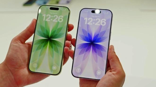 <p><strong>iPhone 17</strong></p>  <p>TV'li fiyat: 77 bin 999 TL</p>  <p>TV'siz fiyat: 51 bin 999 TL</p>