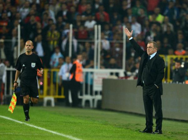 Hollanda karsnda kaan goller Fatih Terim'i adeta ldrtt