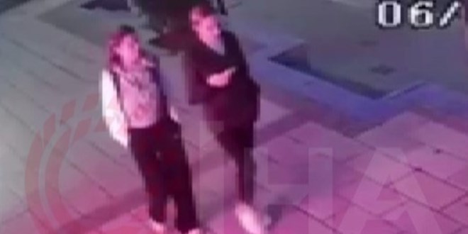 Gll'nn pheli lm: Kz Tuyan ve arkada gzaltnda