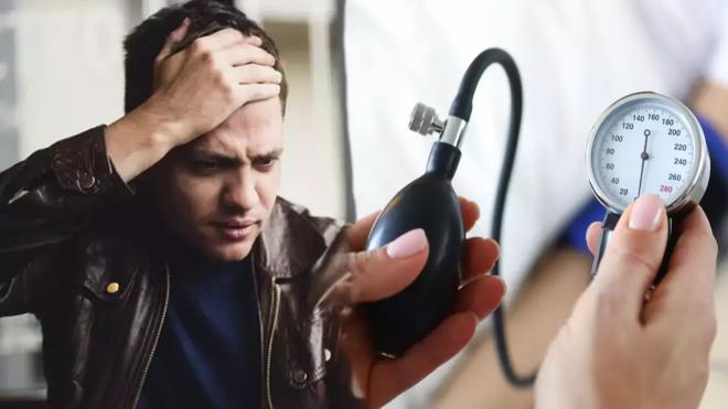 Medipol Acbadem Blge Hastanesi'nden Gz Hastalklar Uzman Prof. Dr. Nursal Melda Yenerel, dengeli beslenme, hareketli yaam ve sigarasz bir hayat tarznn ileri yalarda grme kayb riskini azaltmada nemli rol oynadn belirtti.