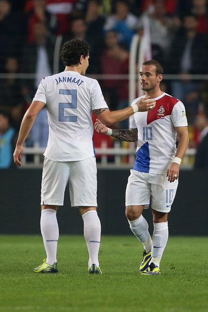 Sneijder, att golden sonra ise sevinmedi.