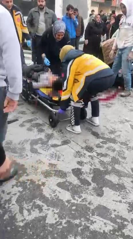 Kazay haber alp olay yerine koan aile sinir krizi geirirken, ambulansla hastaneye kaldrlan Mira Efe slam, doktorlarn tm mdahalesine ramen kurtarlamad; src H.T. daha sonra polise teslim edilirken, olayla ilgili soruturma balatld.