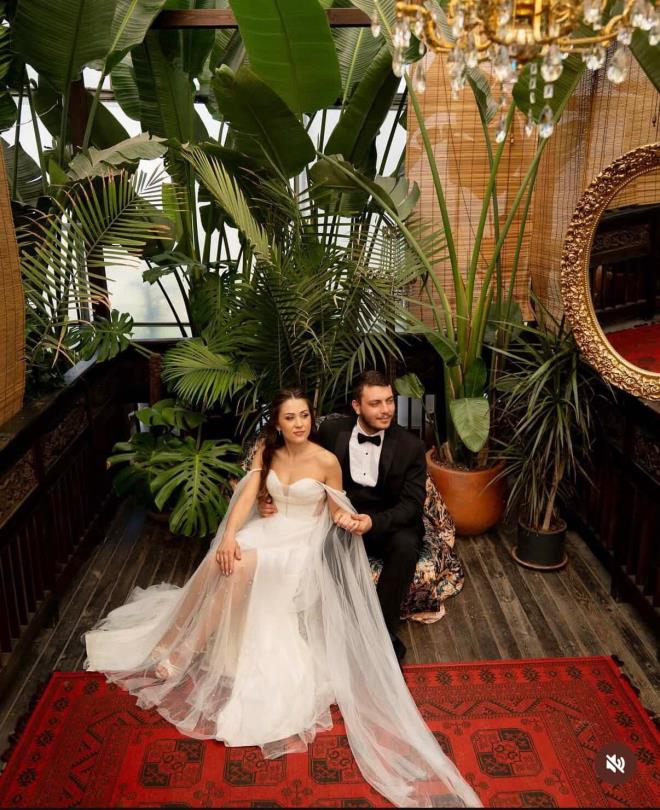 Ar yaral olarak hastaneye kaldrlan rem zsz, nce Polatl Devlet Hastanesi?nde ardndan Bilkent ehir Hastanesi?nde tedavi altna alnd. Ailesi ve yaknlar, gnlerce sren tedavi sresince mucize bekledi.