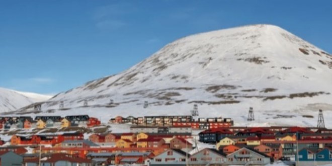 Bu kasabada lm yasak!