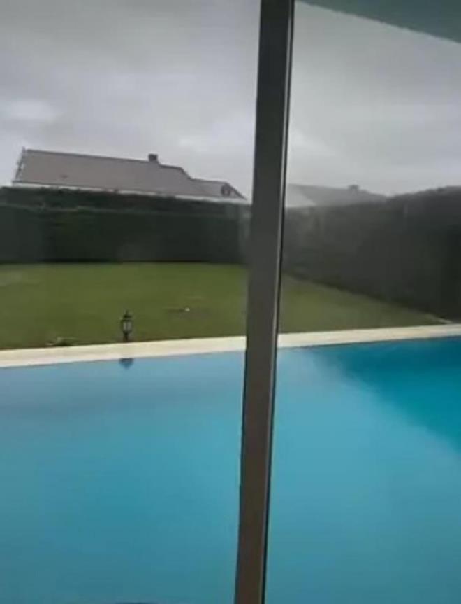 Emlak��n�n a��klad��� bilgilere g�re Deniz'in sitede 20'ye yak�n m�lk� bulunuyor.