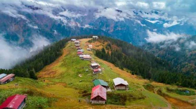 R�ZE �LK SIRADA YER ALDI  <br>  Karadeniz B�lgesi en k�sa boy ortalamas�na sahip b�lge olurken �ehir olarak "Rize" ilk s�rada yer ald�.  <strong>&nbsp;Rize'yi k�sa boy ortalamas�nda Ordu ve Trabzon takip etti. Uzmanlar, �� �ehrin benzer genetik yap�lar�, beslenme al��kanl�klar� ve co�rafi ko�ullar�n�n bu tabloda etkili olabilece�ini belirtti.</strong>