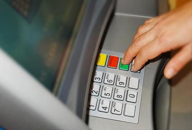 ATM d�zenlemesi netle�iyor. �ddiaya g�re 1 Ocak 2026 itibar�yla&nbsp;�zel bankalar, ATM'leri konumlar�na g�re ay�rarak yeni bir kullan�m modeline ge�meye haz�rlan�yor.