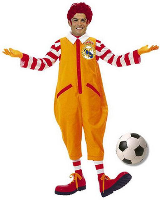 ngiliz gazetesi The Guardian, nl futbolcu ve teknik direktrlerin fotoraflaryla oynamalar yaparak birbirinden ilgin almalara imza att.