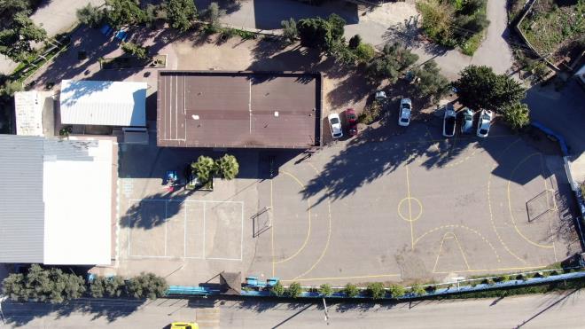 <p class="my-2 [&+p]:mt-4 [&_strong:has(+br)]:inline-block [&_strong:has(+br)]:pb-2">"Okumak Ya�amakt�r ve ���l�k Projesi"<br>  K�z �ocuklar�n�n okumas� i�in m�cadeleden �evre bilincine kadar bir�ok proje geli�tiren �ener, "Okumak Ya�amakt�r" ve "���l�k Projesi" ile ulusal �apta ba�ar�lar elde etti; uluslararas� konferanslara davet edildi.</p>  <hr class="bg-subtle h-px border-0" node="[object Object]">