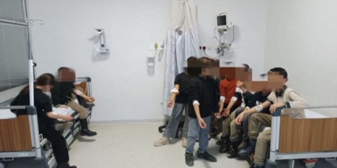 23 ��renci Hastaneye Kald�r�ld�