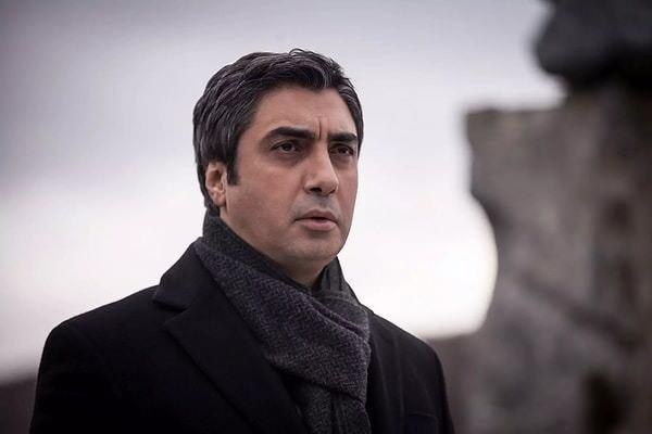 �zellikle "Polat Alemdar" karakteriyle geni� kitlelere ula�an Necati �a�maz, hayranlar�n�n yak�n takibinde.