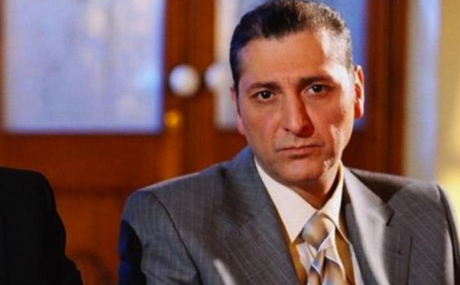 Yap�lan yorumlardan baz�lar� �unlar;<br>  Baba sana ne olmu�<br>  Day� nolmu� sana b�yle<br>  Aksakall� olmu�<br>  Ulan Samuel'e bunu yapan hayat bize neler yapar<br>  Evrim de�il devrim ge�irmi�