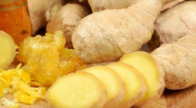 V�cuttaki iltihap seviyesini d���rerek eklem ve kas a�r�lar�n�n azalmas�na  destek veren zencefil, so�uk havalarda artan eklem s�z�lar� i�in birebir etki sunar.