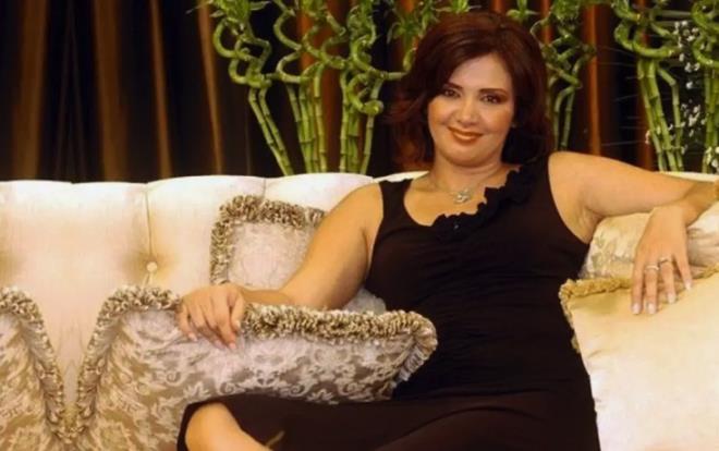 Ekranlardan uzak olsa da Esra Ceyhan, payla��mlar�yla ad�ndan s�z ettirmeye devam ediyor. Esra Ceyhan son halini payla�t�. Y�llara meydan okuyan sunucuya 'estetik' sorusu geldi.