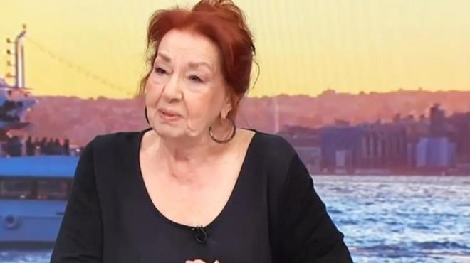 <strong>79 ya��ndaki sanat��, arkada��yla bir pozunu sosyal medya hesab�ndan payla�madan �nce y�z�n� belirgin �ekilde gen�le�tiren bir filtre kulland�.&nbsp;</strong>