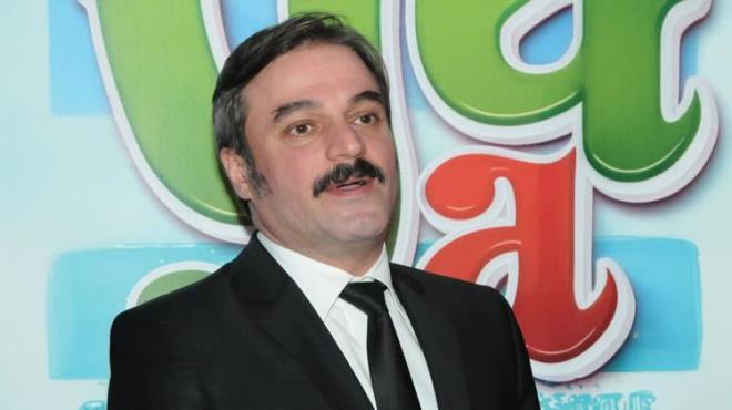 T�rk televizyonlar�n�n efsanesi "Geni� Aile"deki "Cevahir" rol�yle haf�zalarda yer edinen Ufuk �zkan, bir s�redir ya�ad��� sa�l�k sorunlar�yla g�ndemdeydi.