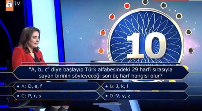 MEZUN OLDU�U B�L�M D�KKAT �EKT�  <br>  Yar��mac�n�n '�a�da� T�rk Leh�eleri ve Edebiyatlar�' b�l�m� mezunu olmas� da dikkat �ekerken, o anlar k�sa s�rede g�ndem olarak sosyal medyada �ok say�da yorum ve payla��m�n yap�lmas�na neden oldu.