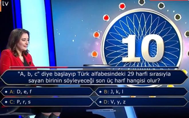 Ekranlar�n sevilen yar��ma program� "Kim Milyoner Olmak �ster"de bir yar��mac�n�n, hen�z ilk soruda elenmesi b�y�k �a�k�nl�k yaratt�. Yar��mac�n�n yanl�� cevap verdi�i soru da mezun oldu�u b�l�m de k�sa s�rede sosyal medyada g�ndem oldu.