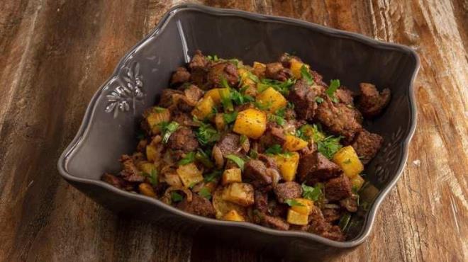 <strong>B12 vitamini a��s�ndan zengin olan bu e�siz lezzet, d�zenli t�ketimde k�rm�z� kan h�cresi �retimi ve sinir sistemi sa�l���n� destekler.</strong>