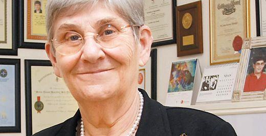 'Karatay Diyeti ile Yaam Boyu Salk' adl kitabyla ezberleri bozan Prof. Dr. Canan Efendigil Karatay, etle ilgili bildiimiz yanllar anlatt...