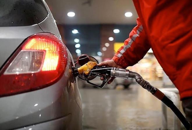 Ankara'da tabelalar benzinde 54.00 TL'yi, motorinde 55.58 TL'yi ve otogazda 28.92 TL'yi g�steriyor.