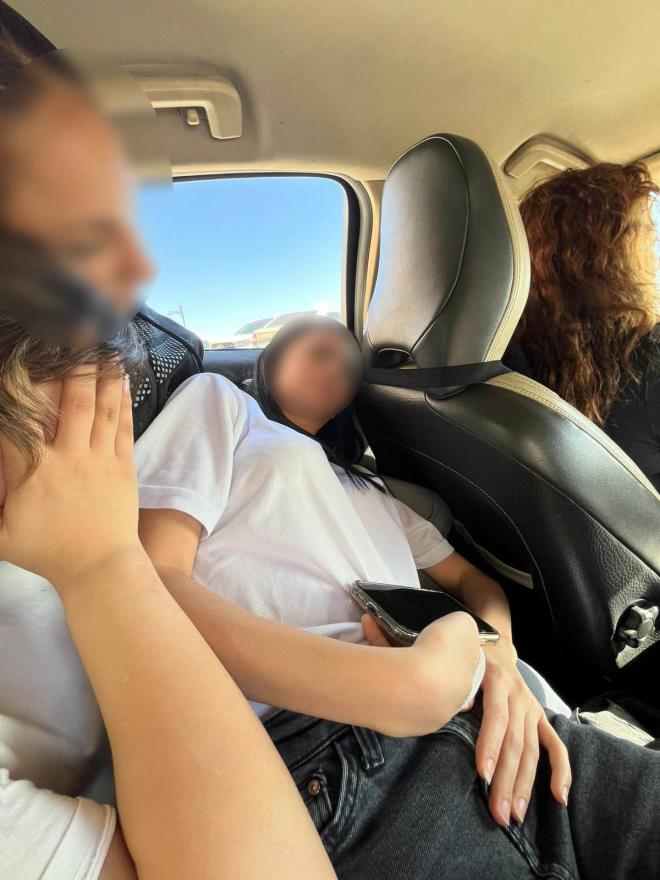 <b data-path-to-node="6" data-index-in-node="0">"�nsan Ticareti" Su�lamas�yla Polis G�zalt�s�</b>  Valili�in su� duyurusu sonras� �zmir Cumhuriyet Ba�savc�l��� taraf�ndan ba�lat�lan adli soru�turma kapsam�nda, ��retmen D.T. "insan ticareti" su�lamas�yla polis ekipleri taraf�ndan g�zalt�na al�nd�.