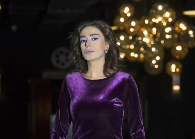 ?V�CUDUM YANDI VE ALTI AY HASTANEDE KALDIM?    Tilbe, �ocukluk y�llar�nda ya�ad��� korkun� kazay� ilk kez anlatt�.