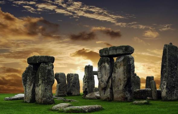 �mparatorluklar g�ren, sava�lar ve felaketler atlatan d�nyan�n en eski �ehirlerinde ya�am s�rerken, listede T�rkiye'den bir kentin de yer almas� dikkat �ekti. Zamana meydan okuyan, d�nyan�n en eski �ehirleri a��kland�. Bak�n d�nyan�n en eski �ehirleri listesinde T�rkiye'den hangi �ehir yer ald�. ��te o liste...