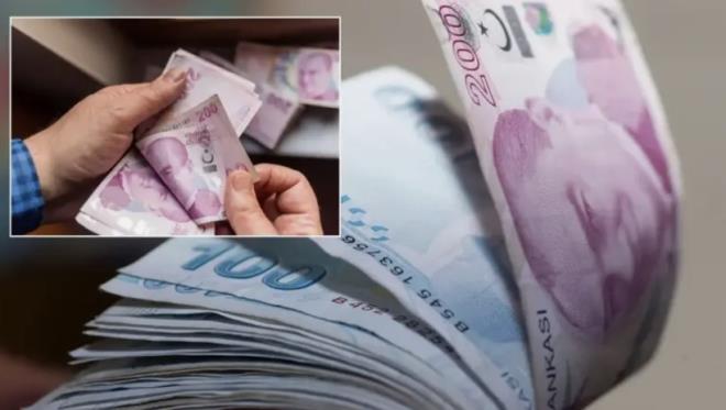 <strong>EMEKL�LERE DE VATANDA�LIK MAA�I</strong><br>Proje ile her hanenin belli bir gelire sahip olmas� hedefleniyor. Buna g�re, hanelere y�nelik belli bir gelir seviyesi belirlenecek ve bu rakam�n alt�nda geliri olanlara devlet taraf�ndan gelir deste�i verilecek. Gelir deste�inin yan�s�ra, farkl� sosyal yard�mlarla aileler desteklenecek. Bu sistemin hayata ge�irilmesi ile birlikte her ocak ve temmuz ay�nda en d���k emekli ayl�klar�n�n art�r�lmas� i�in kanuni d�zenleme yap�lmas� uygulamas�ndan vazge�ilecek.