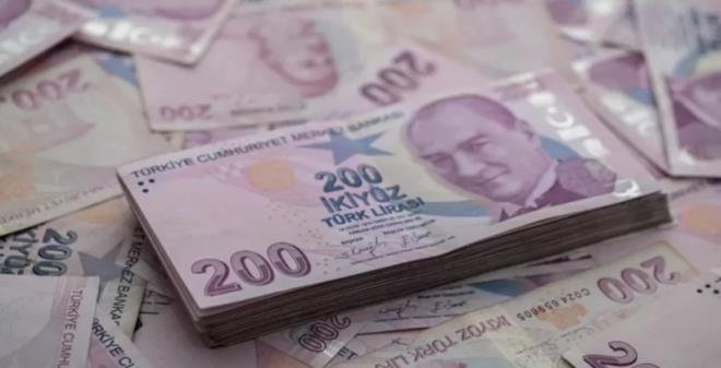 <p>"Vatanda�l�k maa��" olarak bilinen Gelir Tamamlay�c� Aile Destek Sistemi'nin kapsam� ve takvimi netle�meye ba�lad�. Uygulama i�in haziran ay�nda d��meye bas�lmas� hedefleniyor.&nbsp;</p>  <p>Aile ve Sosyal Hizmetler Bakanl��� ile �al��ma ve Sosyal G�venlik Bakanl���, Hazine ve Maliye Bakanl��� ba�ta olmak �zere ilgili kurumlar�n yeni modele ili�kin �al��malar�n� s�rd�rd��� belirtildi. S�recin, Ekonomik Koordinasyon Kurulu (EKK) g�ndeminde de ele al�nd��� ifade edildi.&nbsp;Sabah'tan Z�beyde Yal��n'�n haberine g�re, yeni sistemle sosyal yard�mlar�n b�t�nc�l bi�imde de�erlendirilmesi ve mevcut desteklerin yan�nda ihtiya� sahibi ailelerin gelirini belirli bir e�ik seviyeye yakla�t�racak tamamlay�c� bir mekanizma kurulmas� planlan�yor.</p>