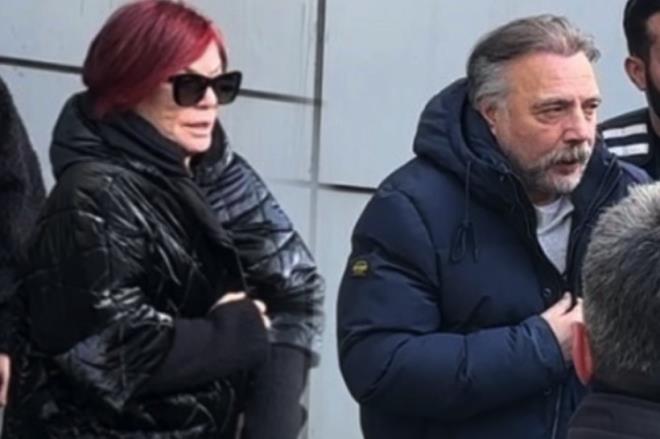 Al�nan ifadeler ve �rneklerin ard�ndan Kaynarca ve M�ft�o�lu'nun adli kontrol �art�yla serbest b�rak�l�rken, g�zalt�na al�nan di�er 4 ��pheliden; Ali Sert ve Rabia Karata� tutukland�.&nbsp;Neda �ahin ve Selen �etinkaya da adli kontrol ile serbest b�rak�ld�.