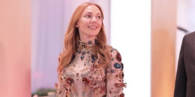 �d�l t�reninde Meryem Uzerli r�zgar�! Global davetli olarak kat�ld�