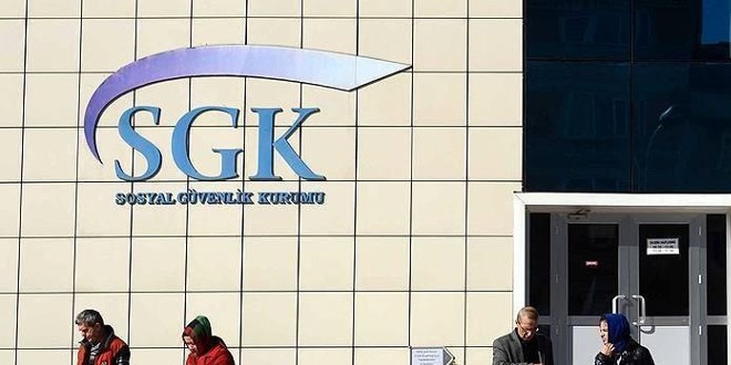 Sistemden kalkt�, SGK'da g�r�nm�yor! T�m �al��anlar� ilgilendiriyor