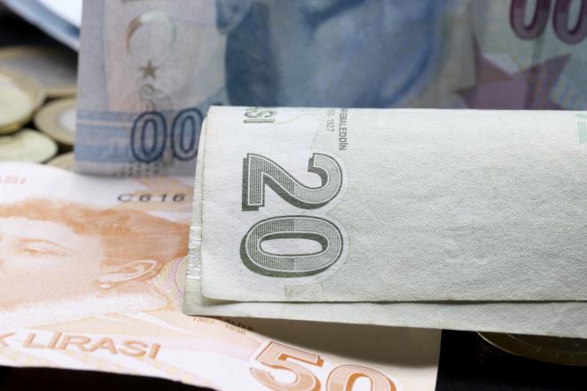 Mevcut �rneklere bak�ld���nda, <strong>sigortan�n belirli bir ya��n �zerindeki vatanda�lar� kapsamas� �ng�r�l�yor.</strong>