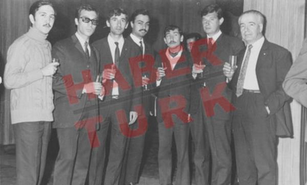 Kldarolu'nun zel hayatyla ilgili bilinmeyenler, nmzdeki gnlerde alacak "www.kemalkilicdaroglu.com" adresli sitede yer alacak.