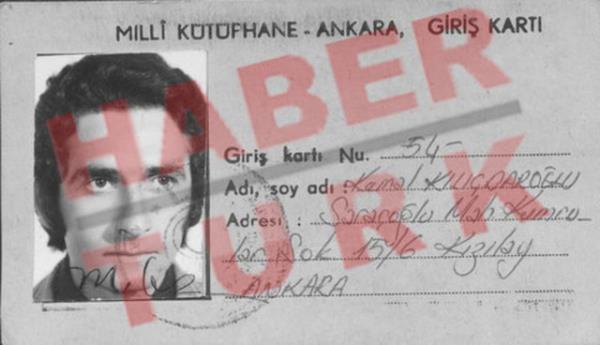 CHP Genel Bakan Kemal Kldarolu'nun daha nce hibir yerde yaynlanmam okul, aile, meslek ve siyasi hayatna ilikin fotoraflar, nmzdeki gnlerde alacak kendi internet sitesinden yaynlanacak.