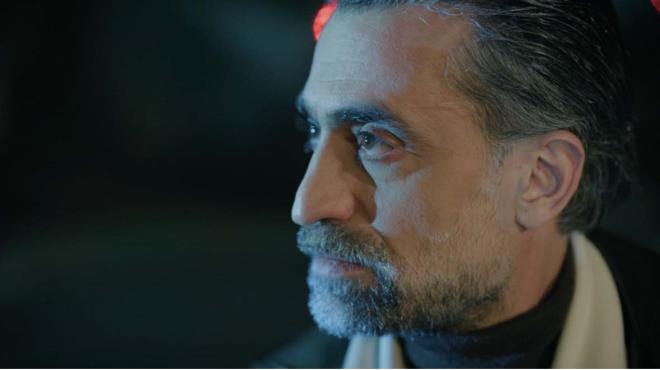 Di�er yandan Behram, Hanc�o�lu �irketi'nde avukat olarak g�rev almas� i�in �a�la'y� ikna etmek amac�yla Didem'le i� birli�i yapt�. Bu i� birli�i, Do�an ve �a�la'n�n kar��la�mas�na ve tan��mas�na zemin haz�rlad�.