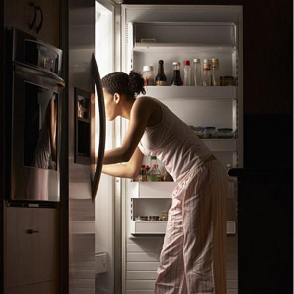 Tm bu kontroller yaplrken, bir diyetisyene gidip en az 3 gnlk beslenmenizi anlatmal ve beslenmenizde bu durumu ortaya karan sebepler varsa bunlar doktorunuza iletmelisiniz.