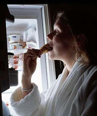 Hormonal ve psikolojik sorunlar da bu durumun ortaya kmasna neden olabilir. Bunun tek bir nedeni olmayabilir.