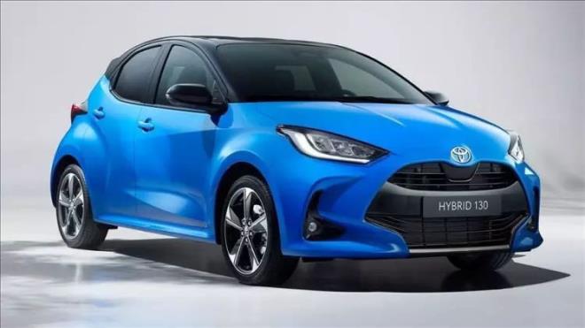 <p><strong>COROLLA HATCHBACK HYBR�D</strong></p>  <p>Ocak Ba�lang�� Fiyat�:&nbsp;&nbsp;2.115.000 TL</p>  <p>�ubat Ba�lang�� Fiyat�:&nbsp;2.157.000 TL</p>